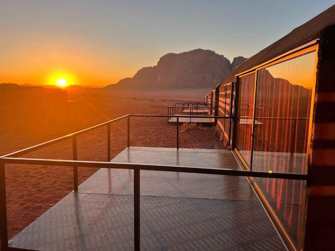 Wadi Rum Shooting Stars Camp Dış mekan fotoğraf